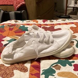 White Casual Sneakers